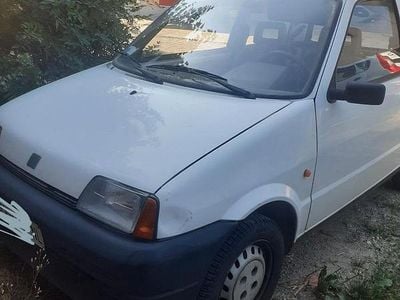 Begagnad Fiat 500 Young 120 HK (88 kW) 1998 Vit Sedan