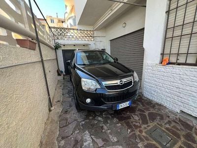 Usata Opel Antara 163 CV (119 kW) 2012 Nero SUV