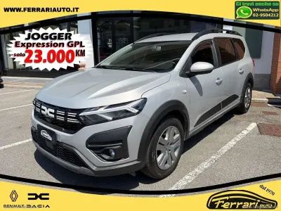 Usata Dacia Jogger 101 CV (74 kW) 2023 Grigio Monovolume