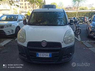 Usata Fiat Doblò 90 CV (66 kW) 2010 Bianco Monovolume