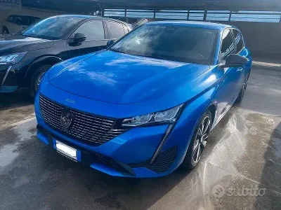 Usata Peugeot 308 Allure 131 CV (96 kW) 2022 Blu Berlina