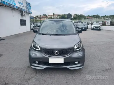 Usata Smart ForFour Passion 71 CV (52 kW) 2019 Grigio Utilitaria