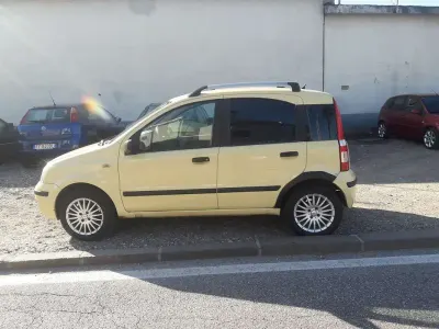 Occasion Fiat Panda 60 ch (44 kW) 2006 Jaune Citadine