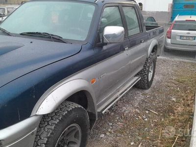 usata Mitsubishi L200 2B Free - 2000