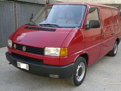 Usata VW T4 75 CV (55 kW) 1990 Rosso Furgone