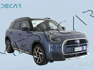 Usata Mini Countryman Favoured 156 CV (114 kW) 2025 Bluazzurro SUV