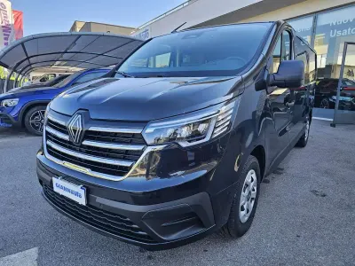 Usata Renault Trafic 150 CV (110 kW) 2026 Nero Monovolume