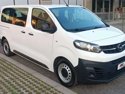 Usata Opel Vivaro-e Combi