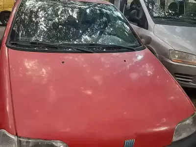 Usata Fiat Punto 60 CV (44 kW) 1999 Rosso Berlina