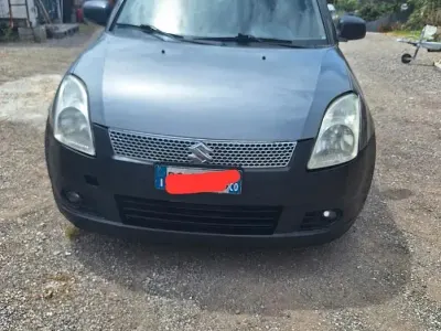 Usata Suzuki Swift 69 CV (50 kW) 2006 Grigio Utilitaria