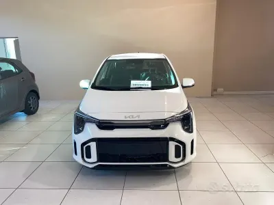 Usata Kia Picanto 63 CV (46 kW) 2024 Bianco Utilitaria