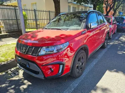 Usata Suzuki Vitara 136 CV (100 kW) 2015 Rosso SUV