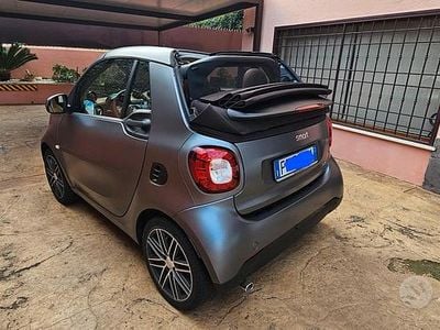 Grigio Usata 2018 Smart ForTwo Cabrio Brabus Cabrio | 18.900 € (Cara)