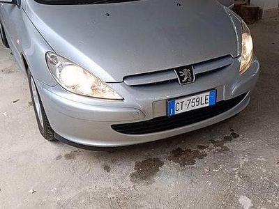 Usata Peugeot 307 68 CV (50 kW) 2005 Berlina