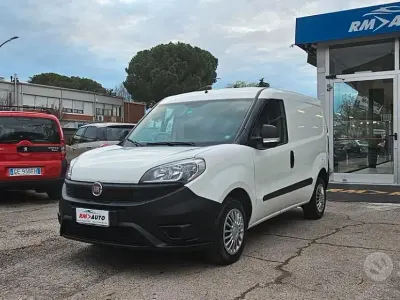 Usata Fiat Doblò 95 CV (69 kW) 2018 Bianco Monovolume