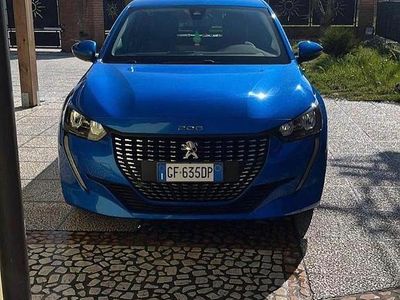 Usata Peugeot 208 Allure 75 CV (55 kW) 2021 Blu Utilitaria