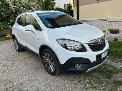 Usata Opel Mokka Cosmo 136 CV (100 kW) 2016 Bianco SUV