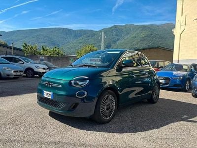 Usata Fiat 500e Icon 42 kW (58 CV) 2020 Blu Berlina
