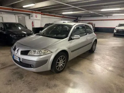 Usata Renault Mégane 131 CV (96 kW) 2007 Argento Berlina
