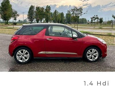 Usata DS Automobiles DS3 So Chic 68 CV (50 kW) 2015 Rosso Coupé