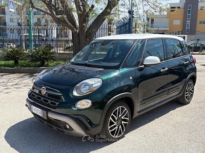 Begagnad Fiat 500L Cross 120 HK (88 kW) 2019 Minibuss