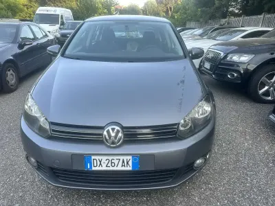 Usata VW Golf VI Highline 102 CV (75 kW) 2009 Grigio Utilitaria