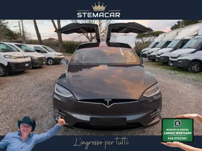 Usata Tesla Model X 158 kW (215 CV) 2018 Blu SUV