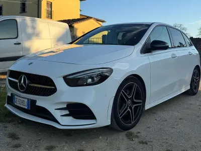 Usata Mercedes B200 Premium 150 CV (110 kW) 2021 Bianco Utilitaria