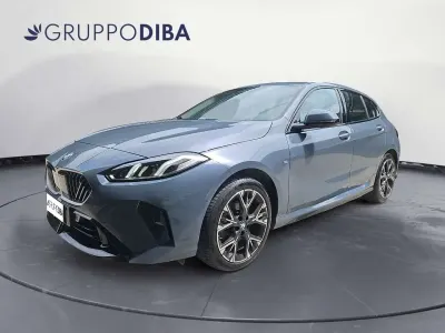 Usata BMW 120 M Sport 170 CV (125 kW) 2025 Grigio Utilitaria