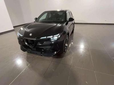 Nuova Alfa Romeo Junior Edizione Speciale 145 CV (106 kW) 2025 Nero SUV