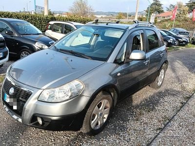 Usata Fiat Sedici Dynamic 120 CV (88 kW) 2006 Grigio SUV