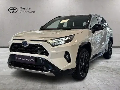 Begagnad Toyota RAV4 Hybrid Style 218 HK (160 kW) 2022 Vit SUV