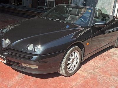 Usata Alfa Romeo Spider 150 CV (110 kW) 1995 Cabrio