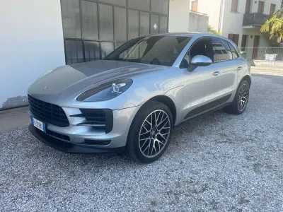 Usata Porsche Macan 245 CV (180 kW) 2019 Argento SUV