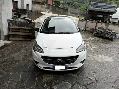 Usata Opel Corsa 75 CV (55 kW) 2016 Utilitaria
