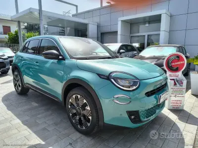 Usata Fiat 600 La Prima 101 CV (74 kW) 2025 Verde SUV