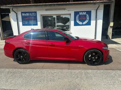 Usata Alfa Romeo Giulia Tech Edition 190 CV (139 kW) 2019 Rosso Berlina