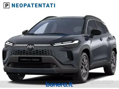 Nuova Toyota Corolla Cross Premium 133 CV (97 kW) 2026 Grigio SUV
