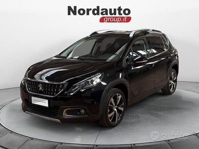 Gebraucht Peugeot 2008 Allure 102 PS (75 kW) 2018 Grau SUV