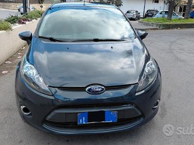Usata Ford Fiesta 96 CV (70 kW) 2012 Utilitaria