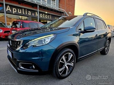 Usata Peugeot 2008 Allure 102 CV (75 kW) 2019 Verde SUV