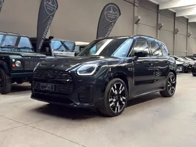 Usata Mini John Cooper Works Countryman 150 kW (204 CV) 2025 Grigio metallizzato SUV