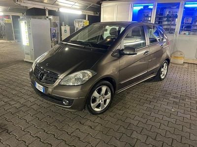 Argento Usata 2009 Mercedes A200 Avantgarde Berlina | 5300 € (Buon prezzo)