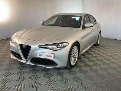 Usata Alfa Romeo Giulia Super 180 CV (132 kW) 2018 Argento Berlina
