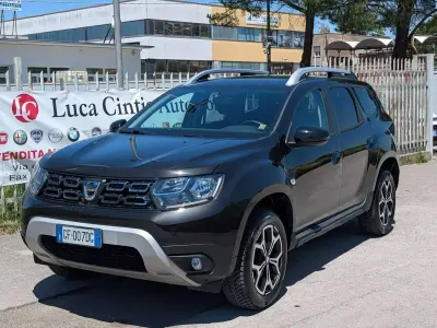 Usata Dacia Duster Anniversary 101 CV (74 kW) 2021 Nero SUV