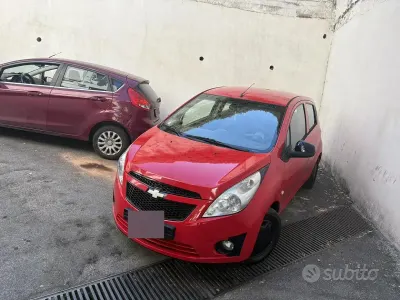 Usata Chevrolet Spark 68 CV (50 kW) 2011 Rosso Utilitaria