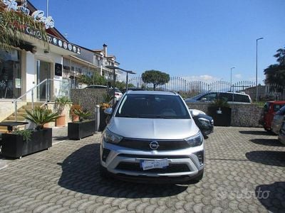 Usata Opel Crossland X Ultimate 110 CV (80 kW) 2018 Grigio SUV