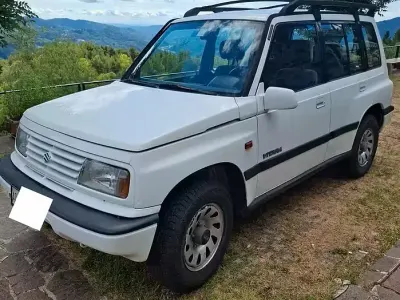 Usata Suzuki Vitara 101 CV (74 kW) 1994 Bianco Station wagon