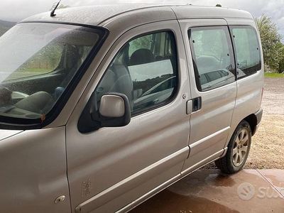 Usata Peugeot Partner 2006 Grigio Monovolume