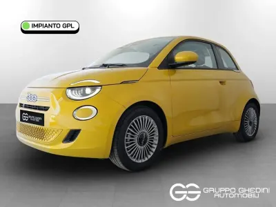 Nuova Fiat 500 65 CV (47 kW) 2026 Giallo Berlina